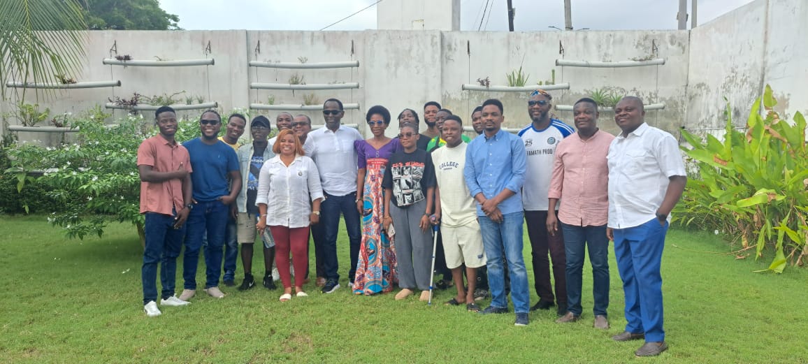 Commune des Lacs1 tweet media