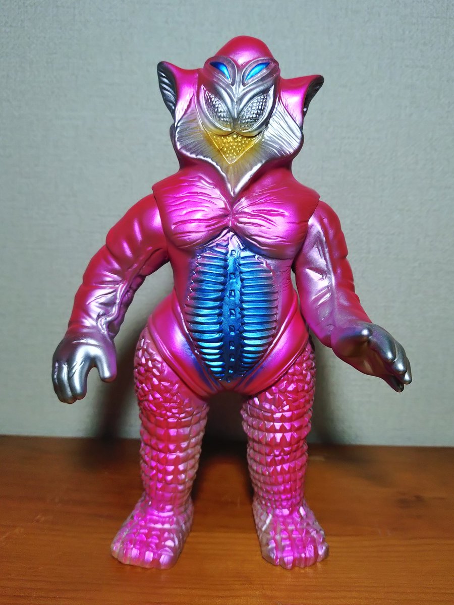 センス高過ぎるピンクメタリックメフィラス #ブルマァク #ソフビ