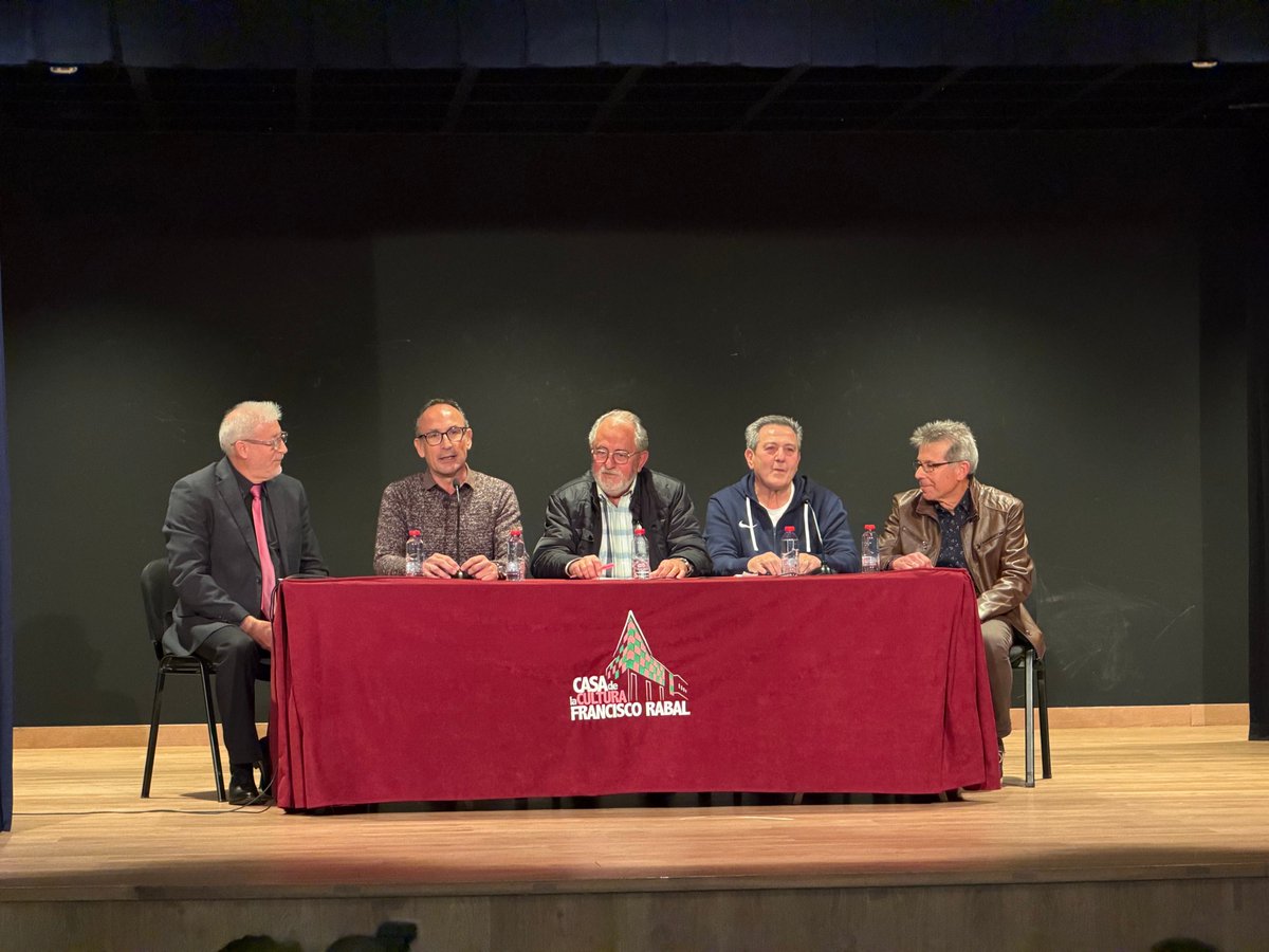 Milana Bonita presentó el libro “20 años rabalianos” 
<a href="/AYUNTAGUILAS/">AYTO. DE ÁGUILAS</a> 
radioaguilas.blogspot.com/2026/01/milana…