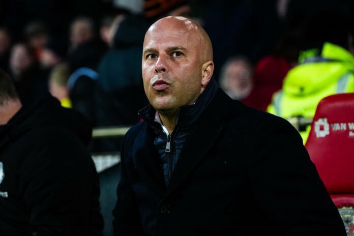 🚨 Arne Slot on transfers: “I expect there to be no movement”. “But if there's an opportunity in the market and we think we can strengthen the squad...