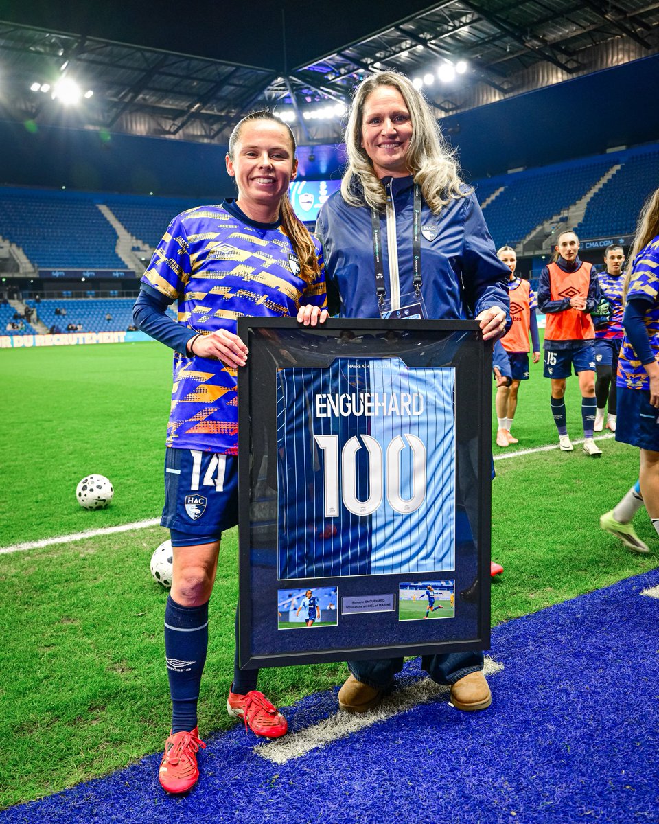 🚨 SpaceHac MARDI 27 JANVIER à 21h en compagnie de l'immense capitaine du <a href="/hacfem/">HAC Féminines ⚽️</a> <a href="/Ro_Enguehard/">Romane</a> et également de nos amis de <a href="/DoyensLeMedia/">Doyens, Le Média</a> pour parler de #OGCNHAC en coupe de France féminine et de #HACASM chez les hommes !
Ne manquez pas ce rdv exceptionnel !!! 🩵💙
©️<a href="/hacfem/">HAC Féminines ⚽️</a>