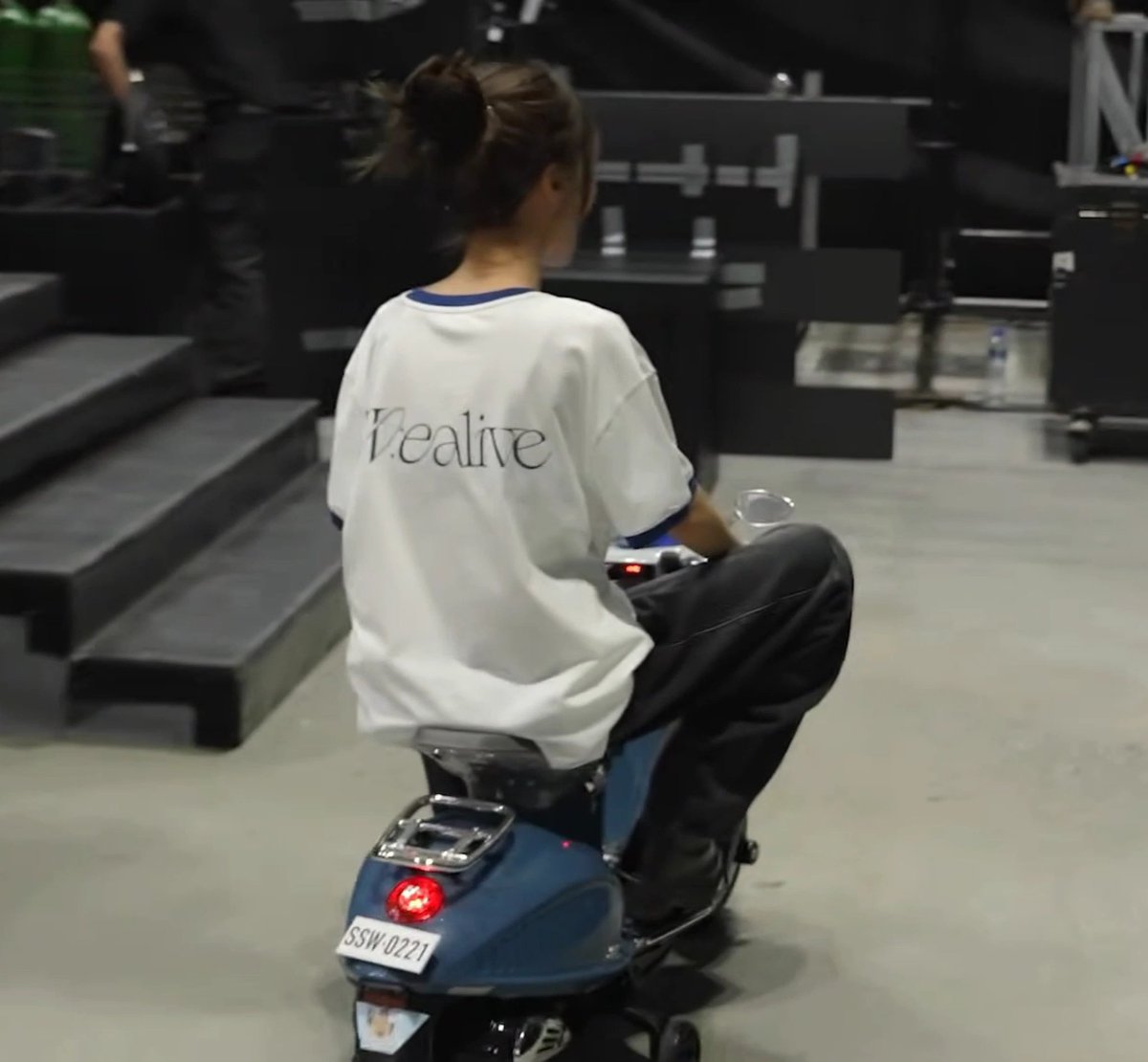 wendywarmheart_'s tweet image. SSW•0221 🛵💨