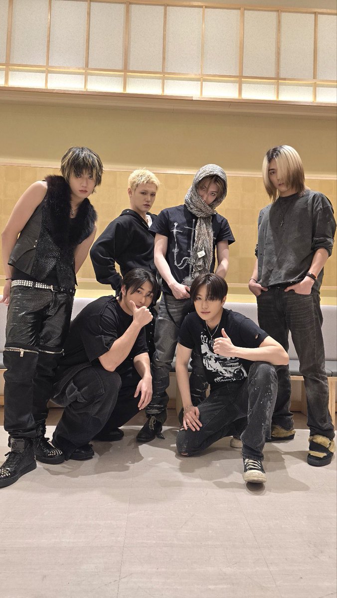 JUSTB_Official's tweet image. [#JUSTB_BY] 📸 260123
2026 JUSTB PREMIUM CONCERT
DAY 4

#JUSTB #저스트비