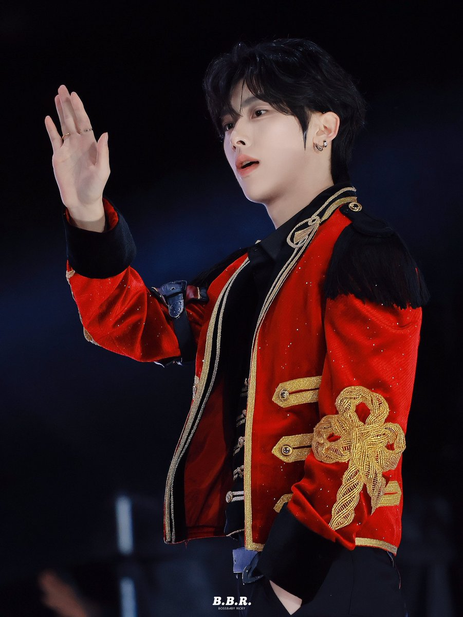 BossBabyR520's tweet image. 251214 HQ
KBS

#리키 #Ricky #沈泉锐 #リッキー 
#ZEROBASEONE    #제로베이스원   #제베원 #ZB1