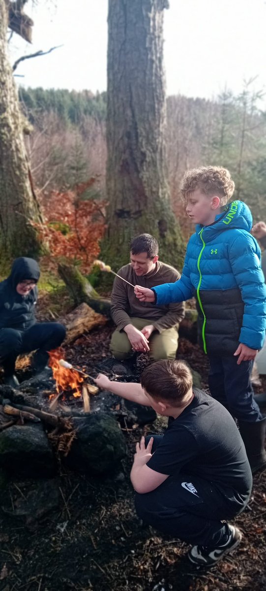 OHRPrimary's tweet photo. Great day at Carbeth with @ysortit to develop our skills of communication, character and creativity! #outdoorlearning #Skillsbasedlearning https://t.co/7jGSo75WR6
