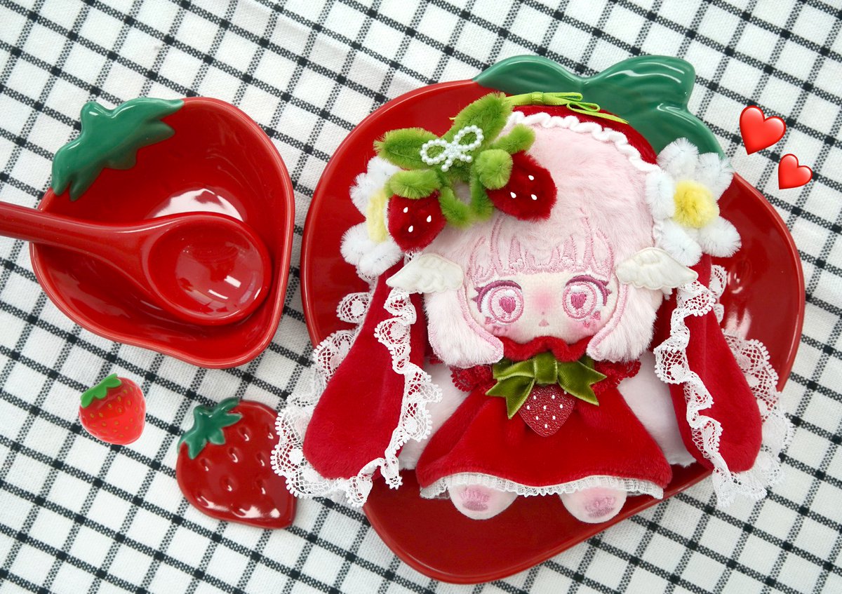 🍓 • 달콤한 딸기가 찾아왔어요〰️🌸
#몽이네_솜솜