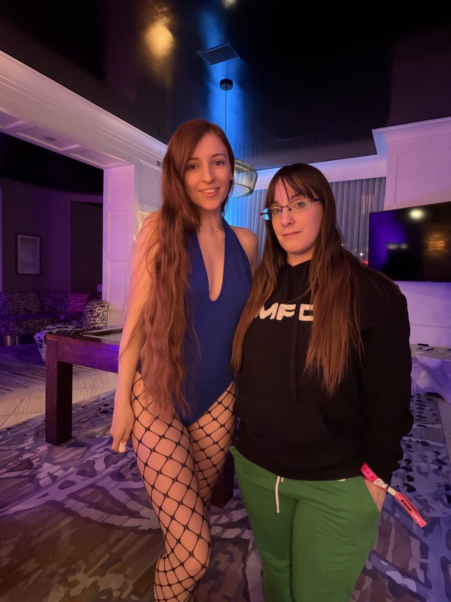 Candice Heart 50% off on OF tweet media