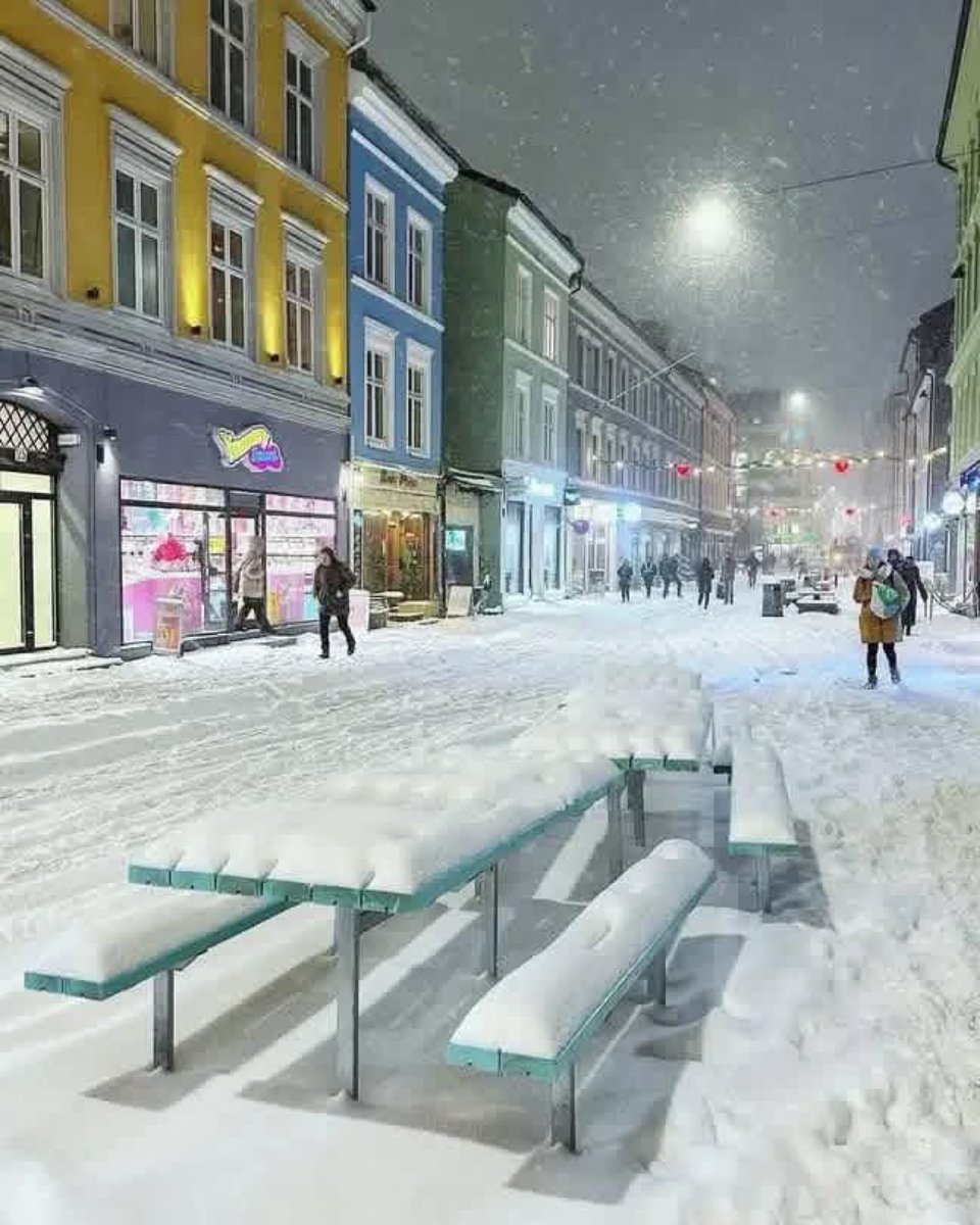 viewsoff's tweet photo. Oslo, Norway https://t.co/G2OOuWLp0z