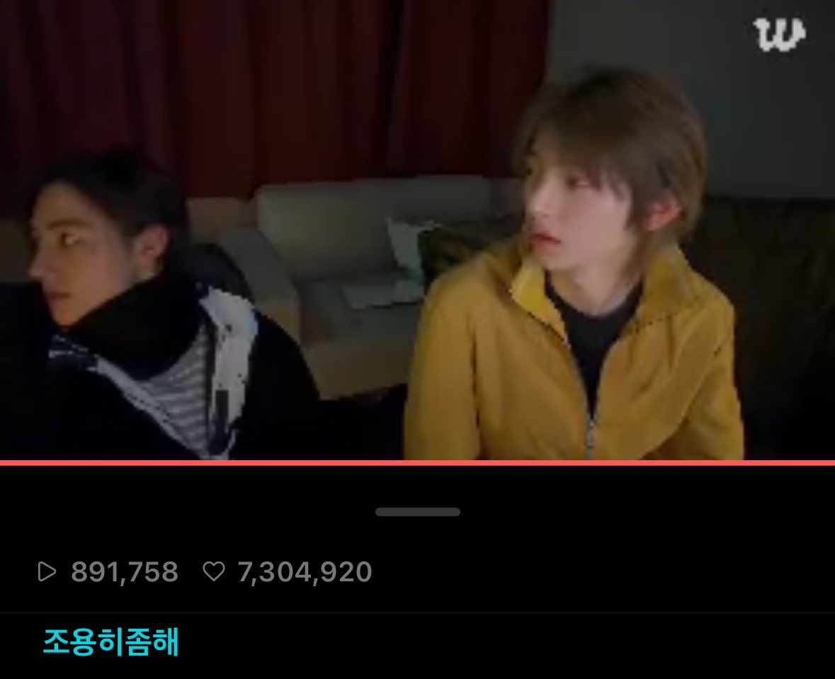 엄성현: 곧 벌써 스무살이다, 늙었다
주훈: 어떡하냐

나: