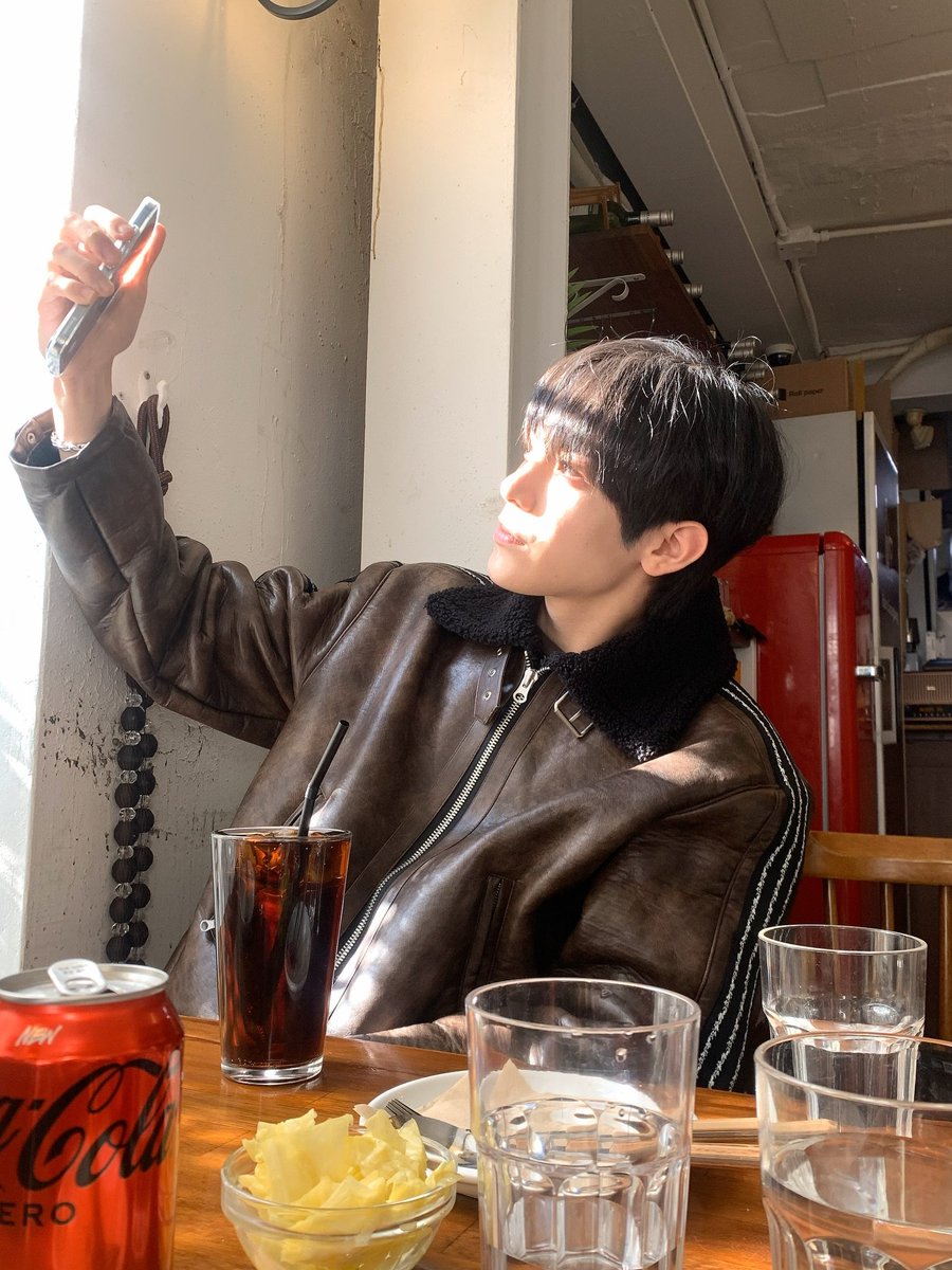 donggyuspics's tweet photo. 260123 — © instagram 

#박동규 #PARKDONGGYU https://t.co/GghGMzReqm