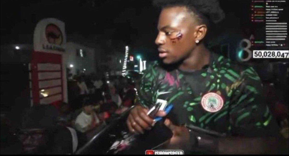 threads99's tweet image. امس الستريمر سبيد كان مسوي بث ب نيجيريا مدته 5 ساعات وكمل البث بشكل عادي لين وصل لنهاية البث..

دخلوا عليه عصابه " قطاعين طُرق " وتعدوا عليه وهذا الي صار