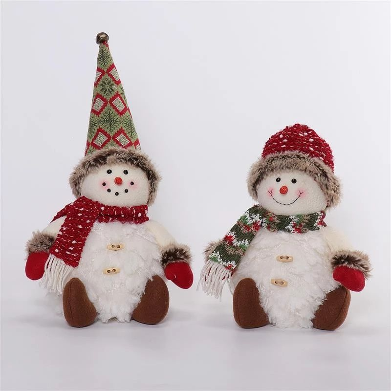 GiftsTway82928's tweet photo. Rustic & glowing! ☃️ This sitting snowman (46/28cm) features warm LED light and country-style colors. Perfect for shelves or as a nightlight. 📦 6 pcs/box, MOQ 600. ✨ Email info@twaygifts.com!
#countrydecor #leddecor #holidayessentials https://t.co/coGLEkDKD5