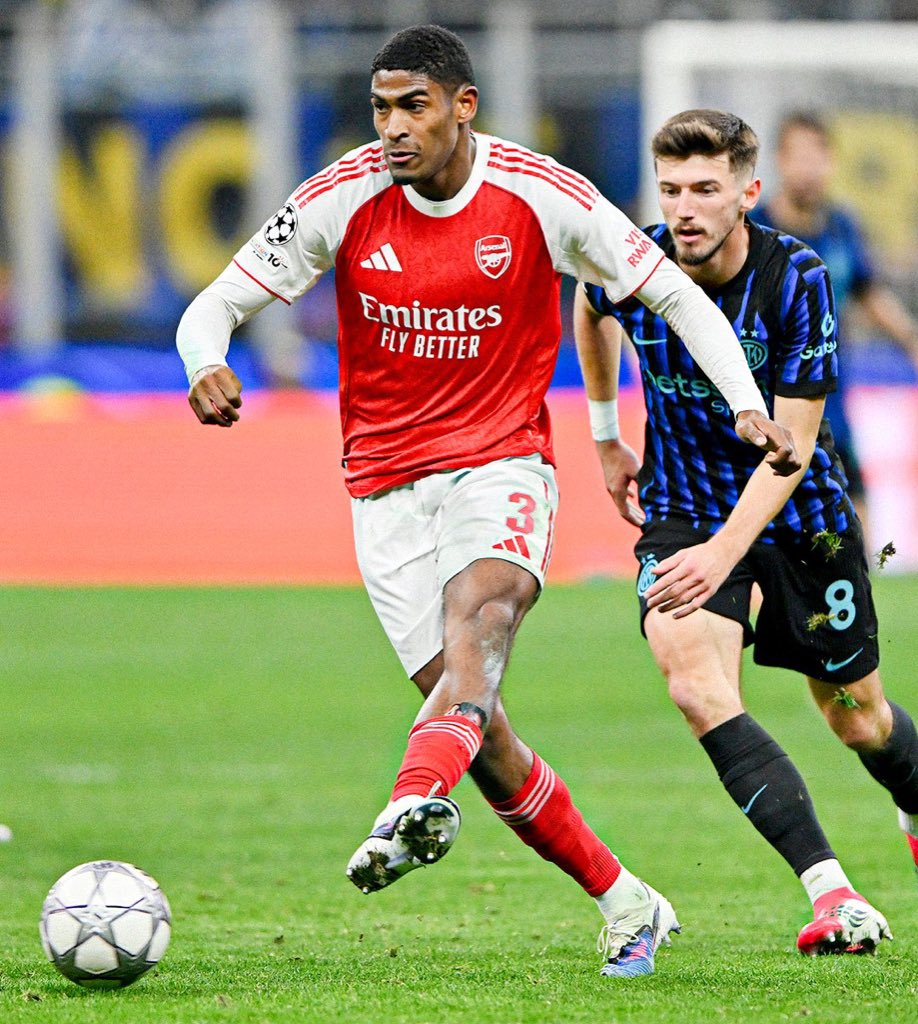 Philopearl_Afc's tweet image. Mosquera is only going to be 21 yrs old in june

He looks so healthy and strong