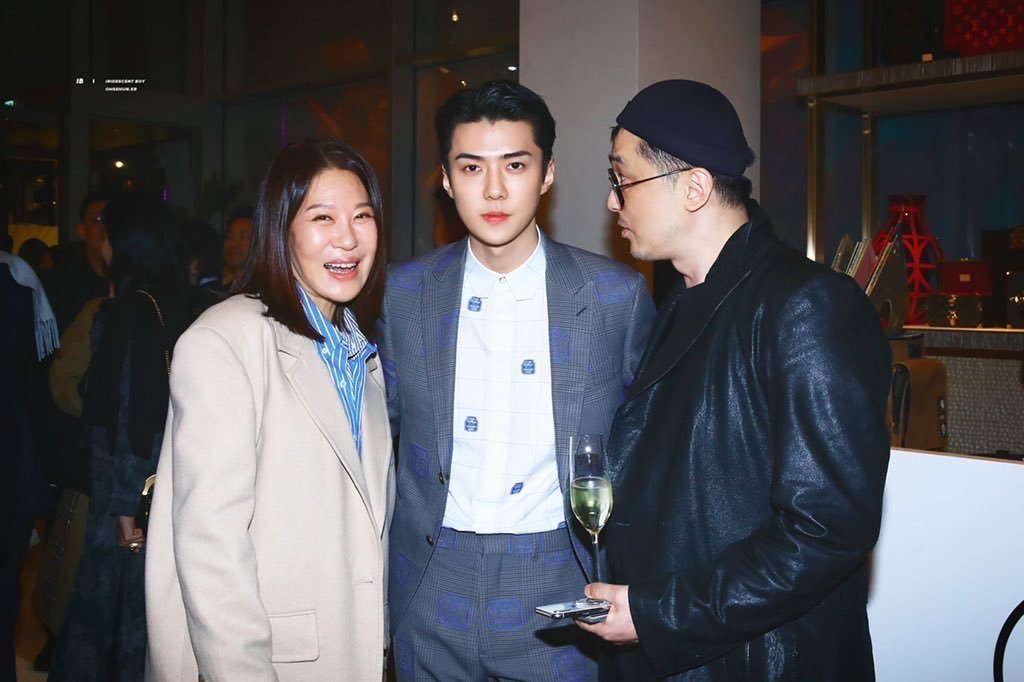 Kpop4planet_KR's tweet image. 루이비통 세훈, 미우미우 아이린 그리고...... 시스템 박지성.....