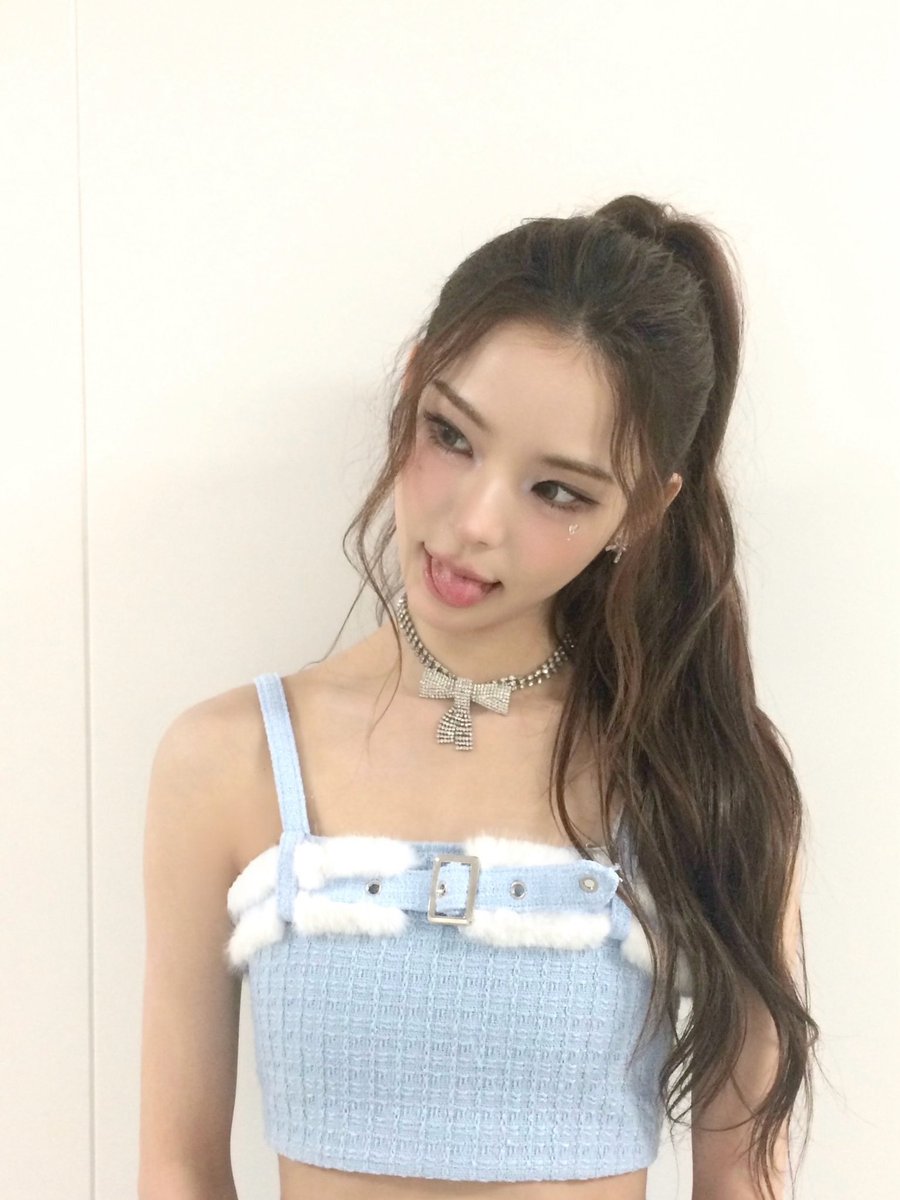 tomiryus's tweet image. cat mai is the only right answer