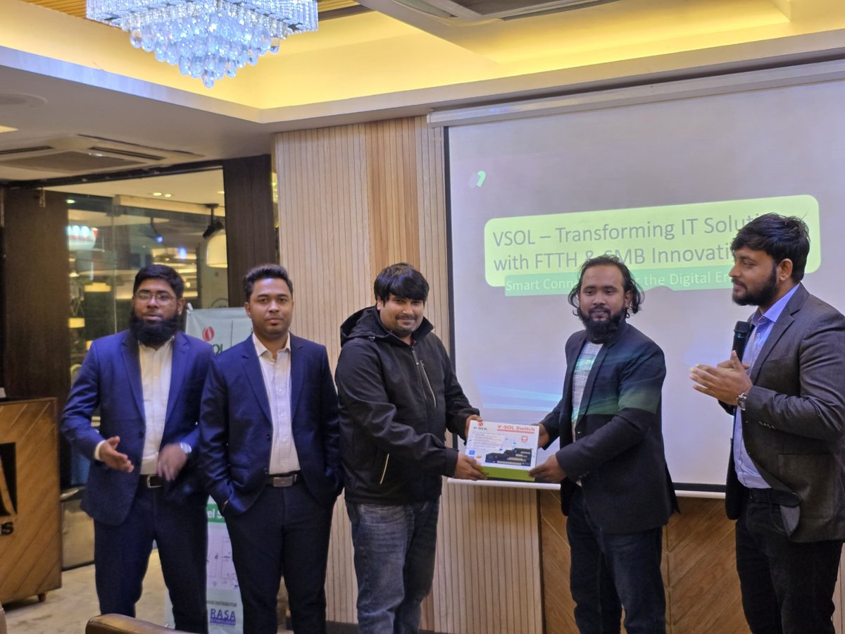 vsolution_fttx's tweet photo. 🔥 Great day in Bangladesh! @RASA_Technologies hosted a VSOL tech workshop with local integrators. Live demos, technical deep dives & practical insights. More sessions coming! #VSOL #TechCollab https://t.co/tSc9j9SQVp