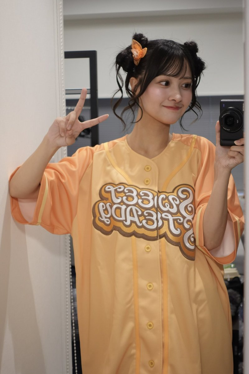 オンライン特典会のしめきり本日の23:59まで！ ユニホームでのチェキは