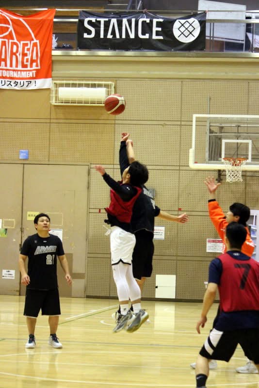 MASHUPbball's tweet photo. 学生バスケ大会【MASHUP⛹️‍♂️】
🍻肉汁餃子ダンダダンCUP🍻

最後まで戦い抜いたチームへ
最高のご褒美を。

🔥大人気のスポンサー大会🔥
優勝チームには10,000円分のお食事プレゼント！🎁

大会のエントリーはこちらから👇
https://t.co/cG1QdR6JT1 https://t.co/qvHNUppyBi