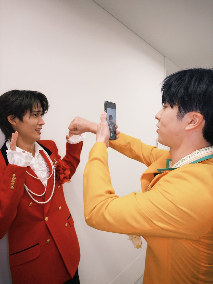 第3弾 曽野舜太を撮っているのは? 撮り合いトレカのオフショットを