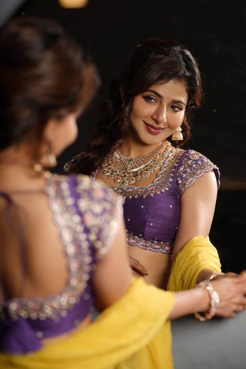 ISWARYA MENON 🌸 tweet media