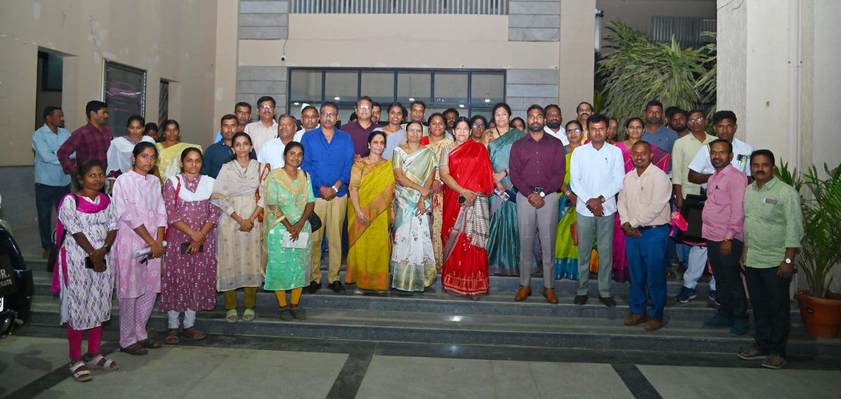 TGSCPCR conducted a review meeting with the District Collector and higher officials in Jagtial to strengthen child protection mechanisms and Mission Vatsalya implementation.

#TGSCPCR #ChildRights #ChildProtection #MissionVatsalya #JagtialDistrict