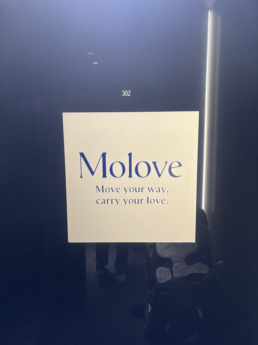 tommyguiter's tweet image. ⭐️本日やること
・動画作成(明日の分)
・長尺YouTubeリサーチ
・tiktokリサーチ
・本読む
・筋トレ、ストレッチ、ボイトレ
今日は心斎橋の子供を抱っこ出来るオーバーオールを開発しているMoloveさんの現場へお邪魔してきました😊
いつか自分も商品開発したくなった☺️
#molove
#オーバーオール
#子育て