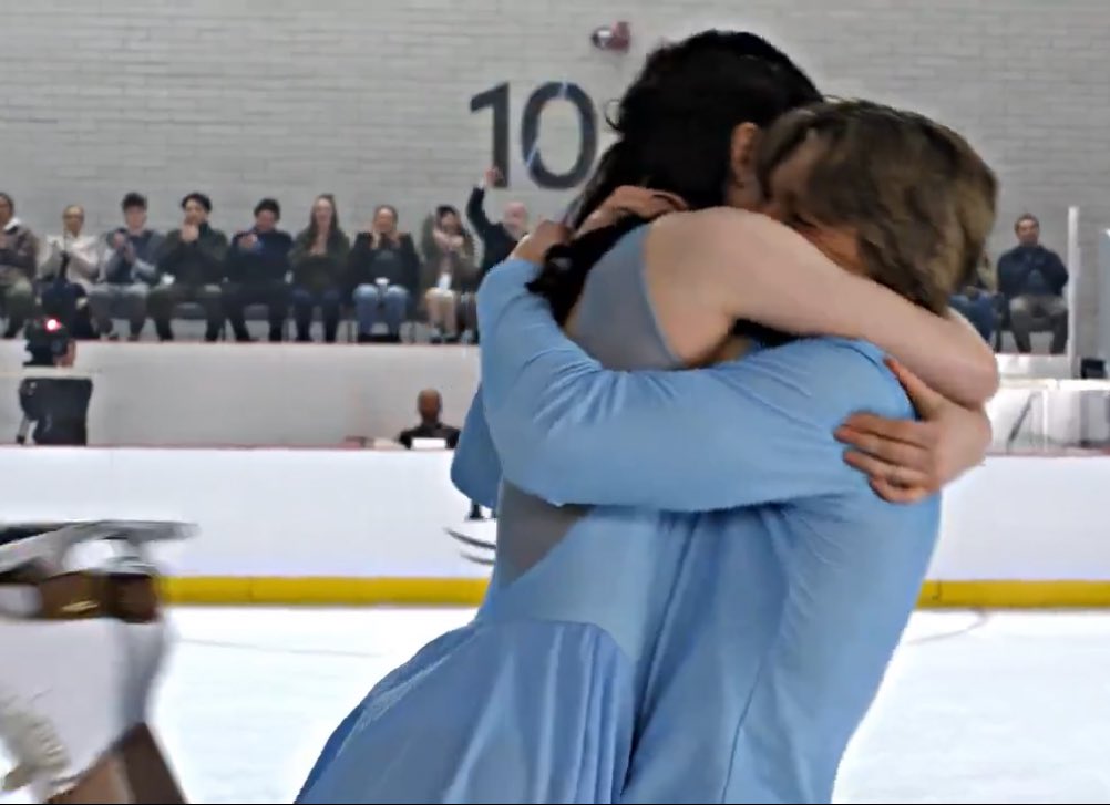 jincteez's tweet image. okay i just finished watching  #FindingHerEdge how could they let all that chemistry between adriana and brayden go to waste… netflix you better renew it for a second season because i need that endgame asap