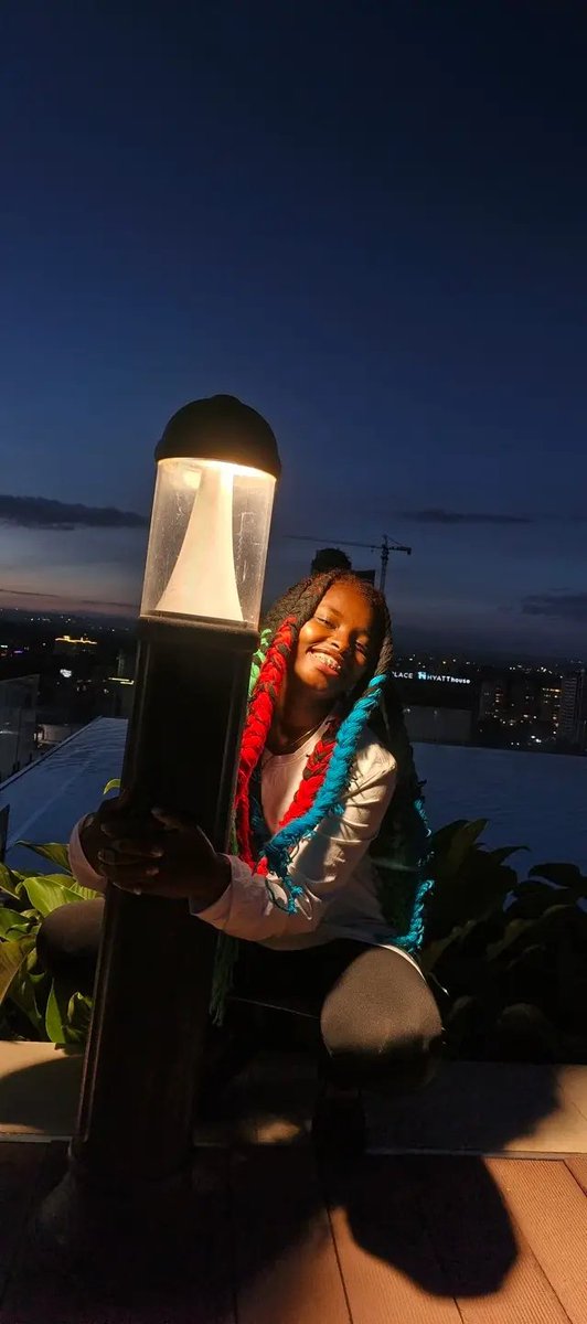 Something must be hugged 🤗  

<a href="/Stayscanners/">Stayscanners</a>

#HUGTHEEARTH