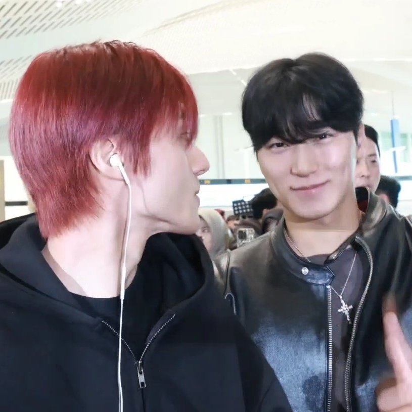 yumyumnw's tweet image. 같은날이라해도믿겠다