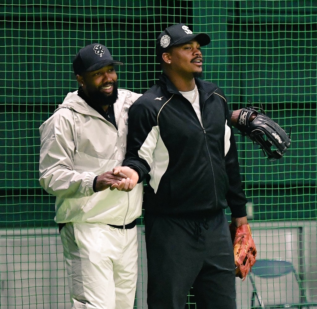 ぷーにゃん(プロフ必読お願い致します)  KaRaDaStyle 野球 緋い鯉人 (@kin4bunbunmaru) / Posts / X