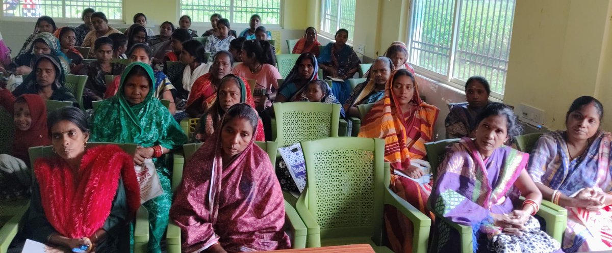 ActionAidIndia's tweet photo. Training in Marketing Linkage | Kendrapara, Odisha
ActionAid Association, in collaboration with Mukul Madhav Foundation and Finolex Pipes & Fittings, organised a hands-on Marketing Linkage Training at Mission Shakti Bhawan, Kendrapara.
With guidance from Mr. Pravat Kumar Mohanty from the Rural Self Employment Training Institute., women collective members explored pathways to sustainable markets—from quality and pricing to packaging and branding.
Over 45 women participated with energy and intent, sharpening skills that turn local enterprise into resilient, dignified livelihoods. When women access markets, communities thrive.
@_mukulmadhav @finolextubes @sndeep
