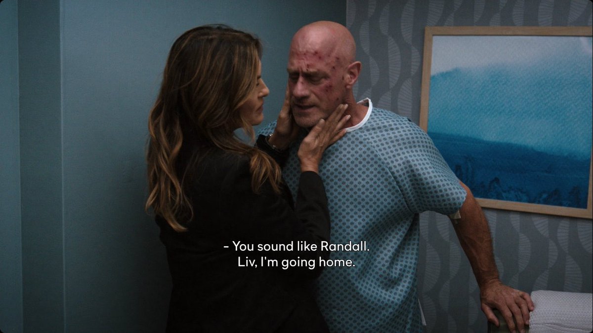 rena🖤 (@sassbewitched) on Twitter photo 