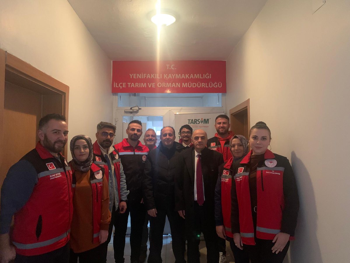 Yozgat İl Tarım ve Orman Müdürü Ömer ŞENTÜRK ile birlikte tarım sayımı kapsamındaki çalışmaları yerinde izlemek ve koordine etmek üzere Yenifakılı ilçesindeyiz. İlçe Tarım ve Orman Müdürü İsmail KÖK ile yapılan çalışmaları değerlendirdik.