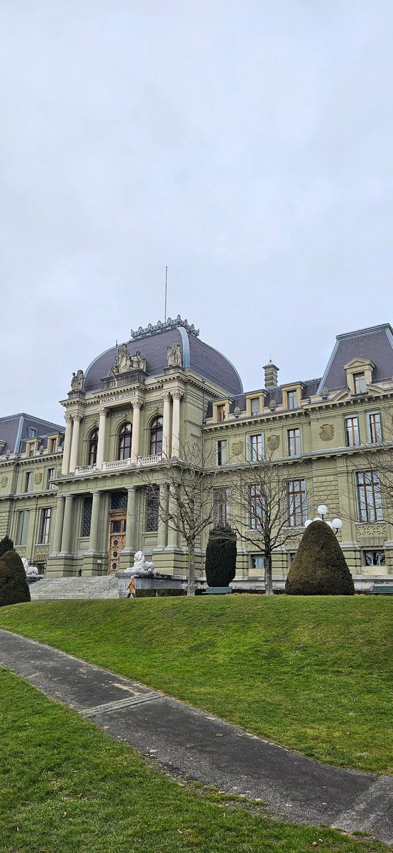 Un dép de qualité !!! 

Allez l'OL 🔴🔵