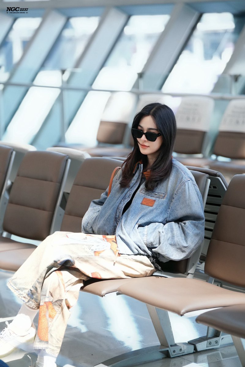 i__iii_ii4's tweet image. หล่ออะไรขนาดนั้นวะ