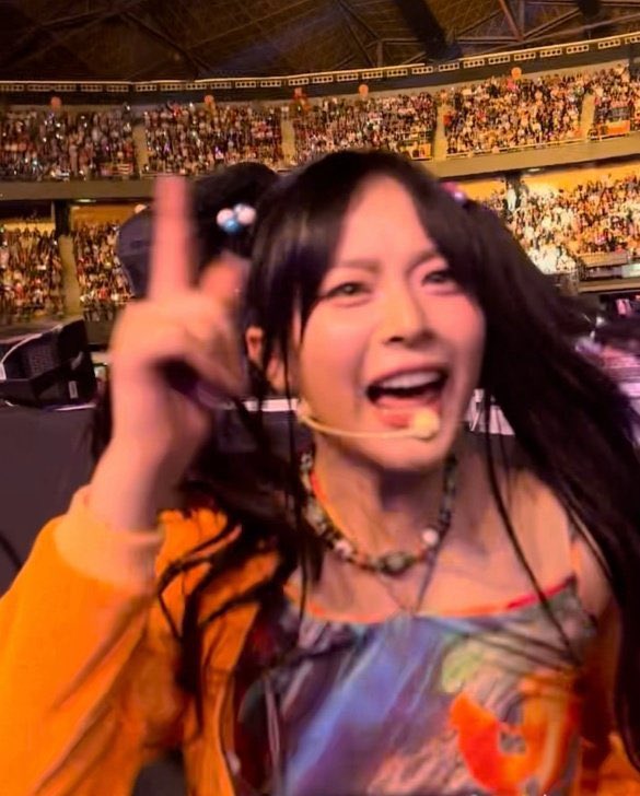 phamhanni1006's tweet image. 나한테명령하지마명령할거면
마인크래프트명령어로해