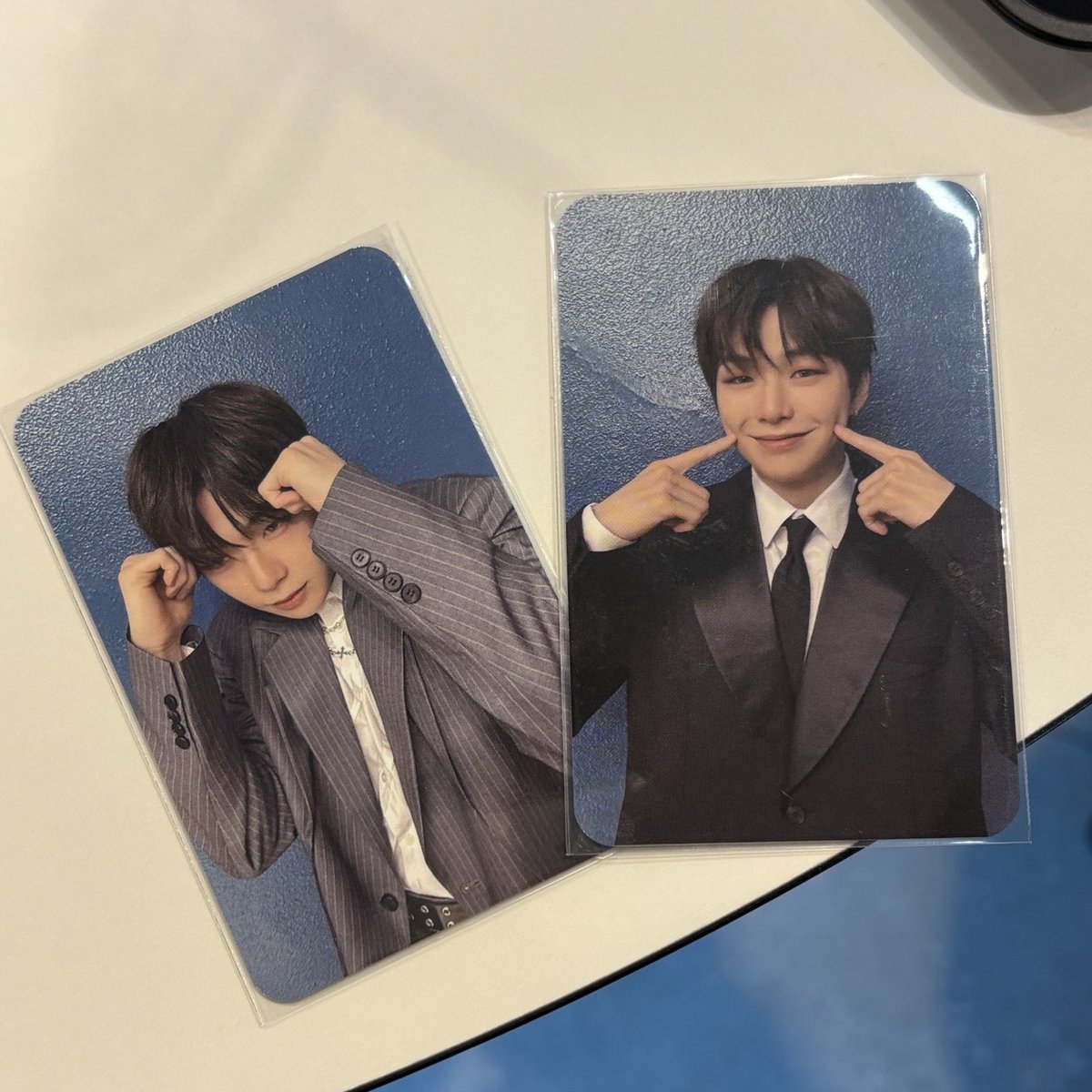 tellmeniela's tweet image. 강다니엘 팬콘 럭드 포카 (일요일) 양도 구해요
둘중 아무거라도 괜찮아요
가격 제시하셔서 DM주세요

#강다니엘양도