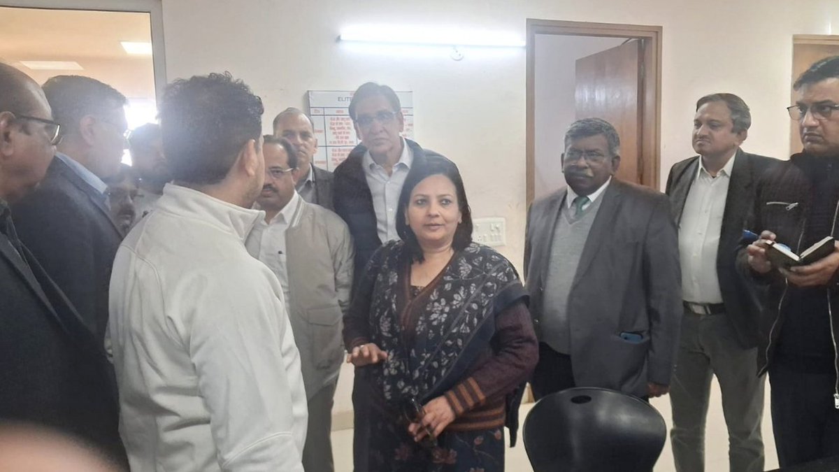 RailAnalysis's tweet image. #DFCCIL and #NorthernRailway conducted a joint #inspection of the New Dadri–Rewari–Ateli section of the #DFC

Read more: railanalysis.in/rail-news/dfcc…

@dfccil_india | @RailwayNorthern

#DadriRewariAteli #DedicatedFreightCorridor #IndianRailways #Review #freight #RailAnalysis