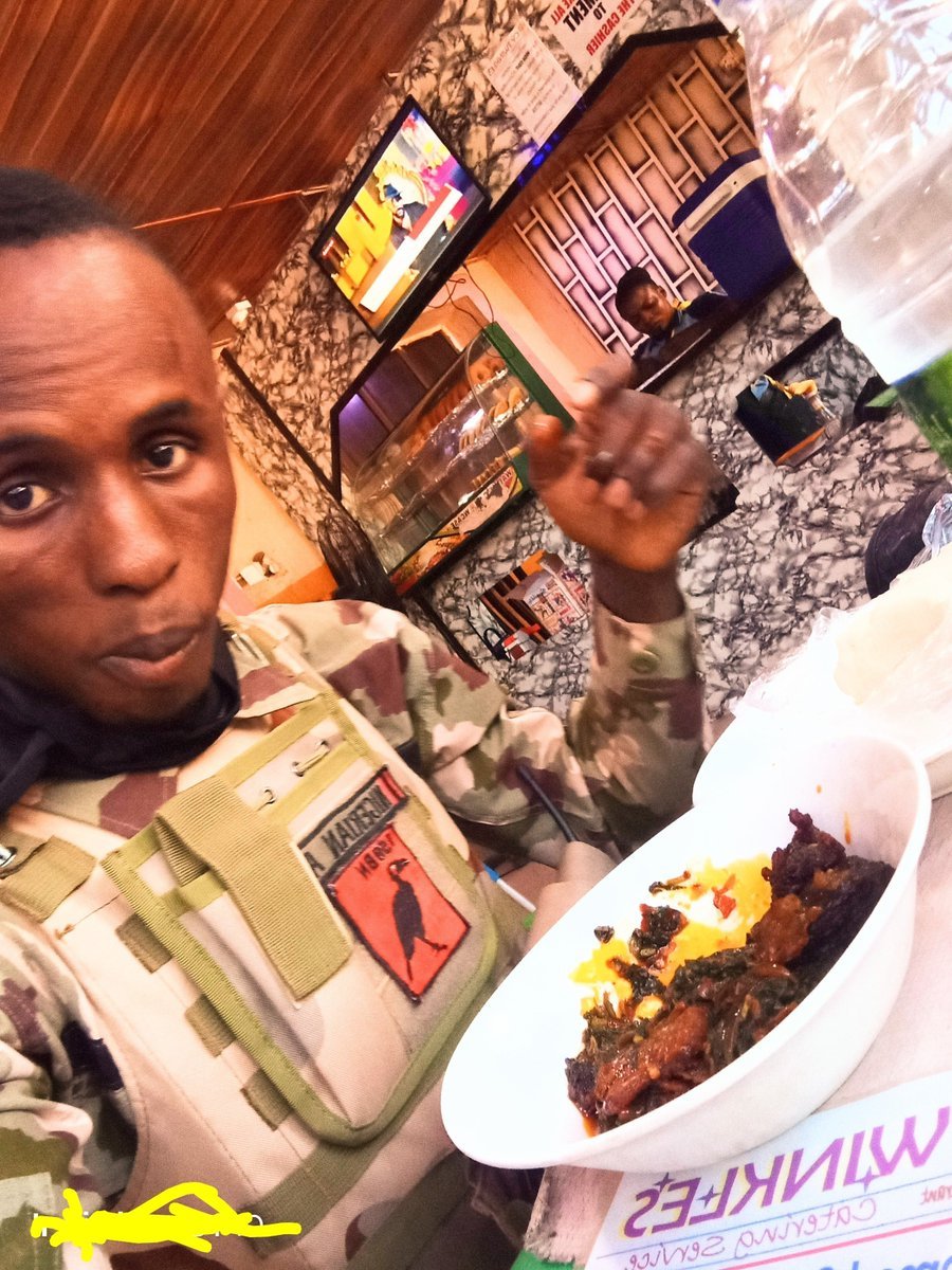Armylucifer001's tweet photo. This won't be my last meal "Amen"
Pray for a soldier
#Artyman https://t.co/KnIjrkmL5l