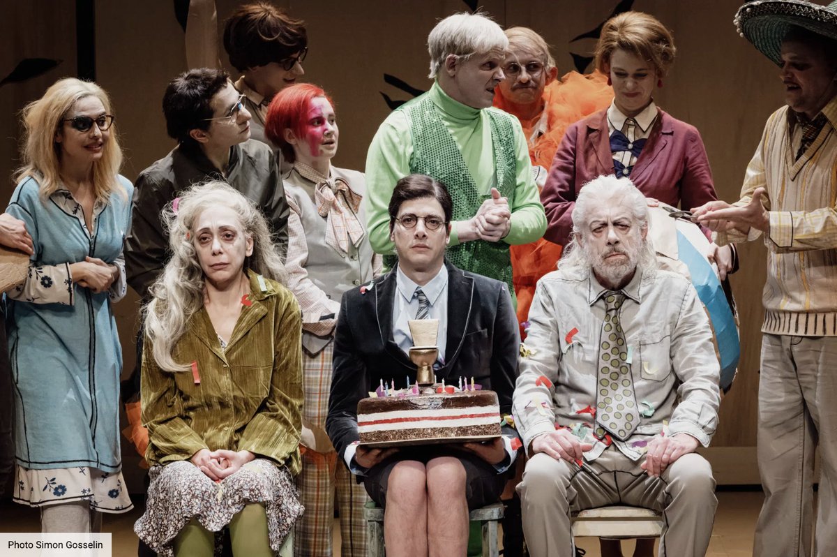 sceneweb tweet media