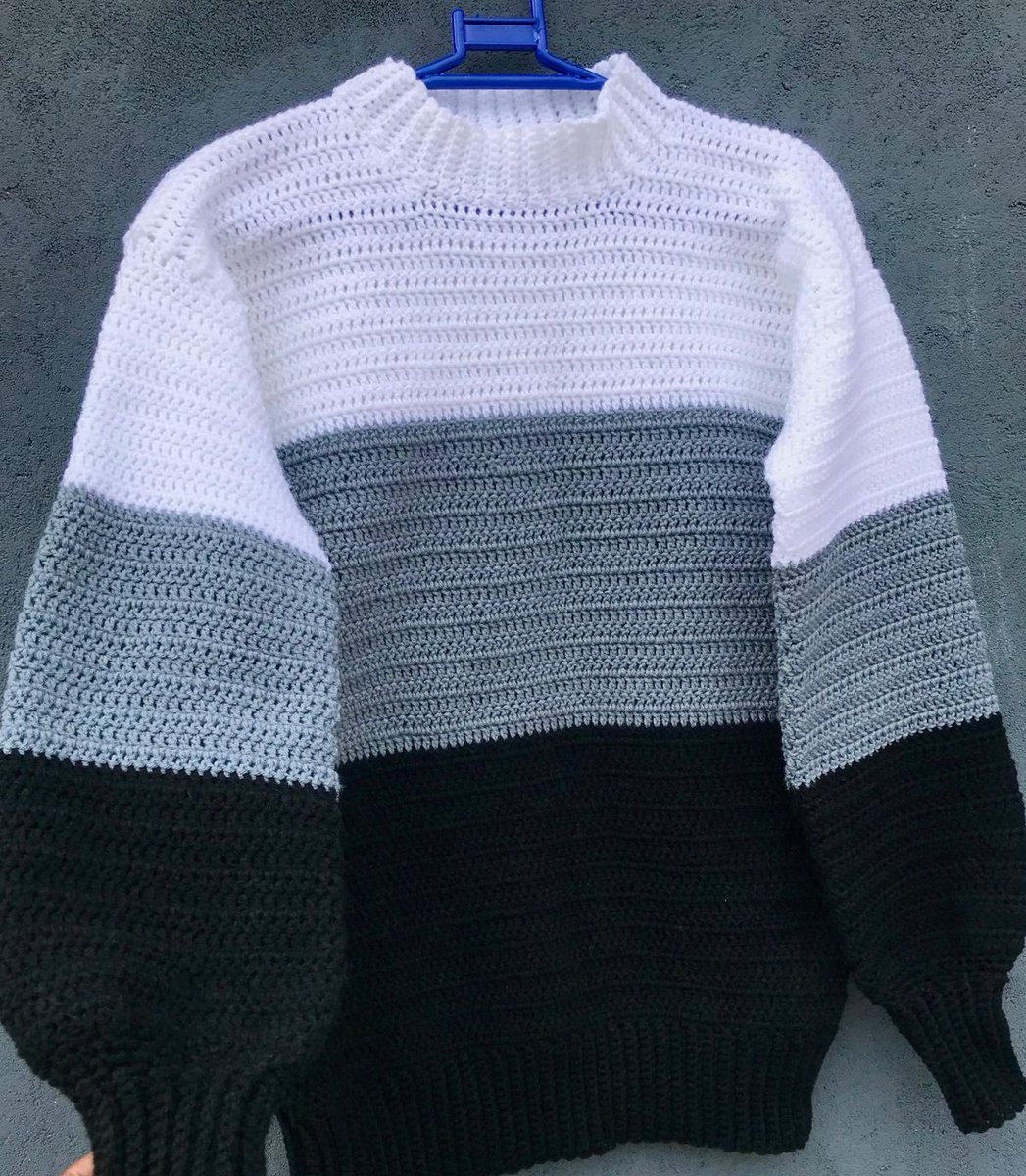 TemalC_S's tweet photo. The weather is getting cooler,show up in this thick,comfy and unique shirt and sweatshirt 
Your are covered and stylish 
Very Affordable https://t.co/zNlKSTUYGD