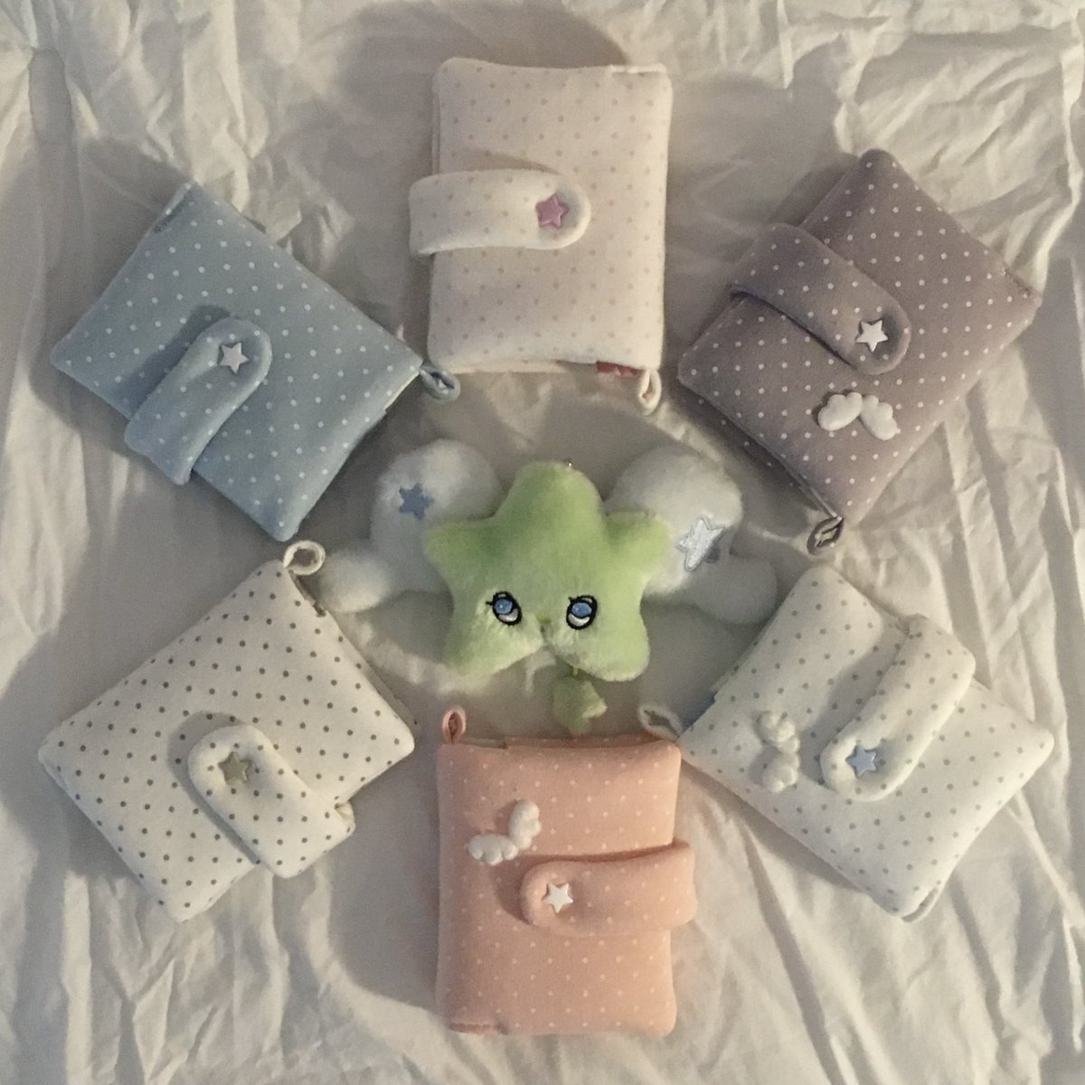 디카파우치 &amp; 포카바인더 11차 통판 ₊‧°𐐪♡𐑂°‧₊

* 26.01.23 20:00 ~ 품절시 마감

#rt 해주신 두분께 랜덤1종 보내드립니다 ♡

witchform.com/deposit_form.p…