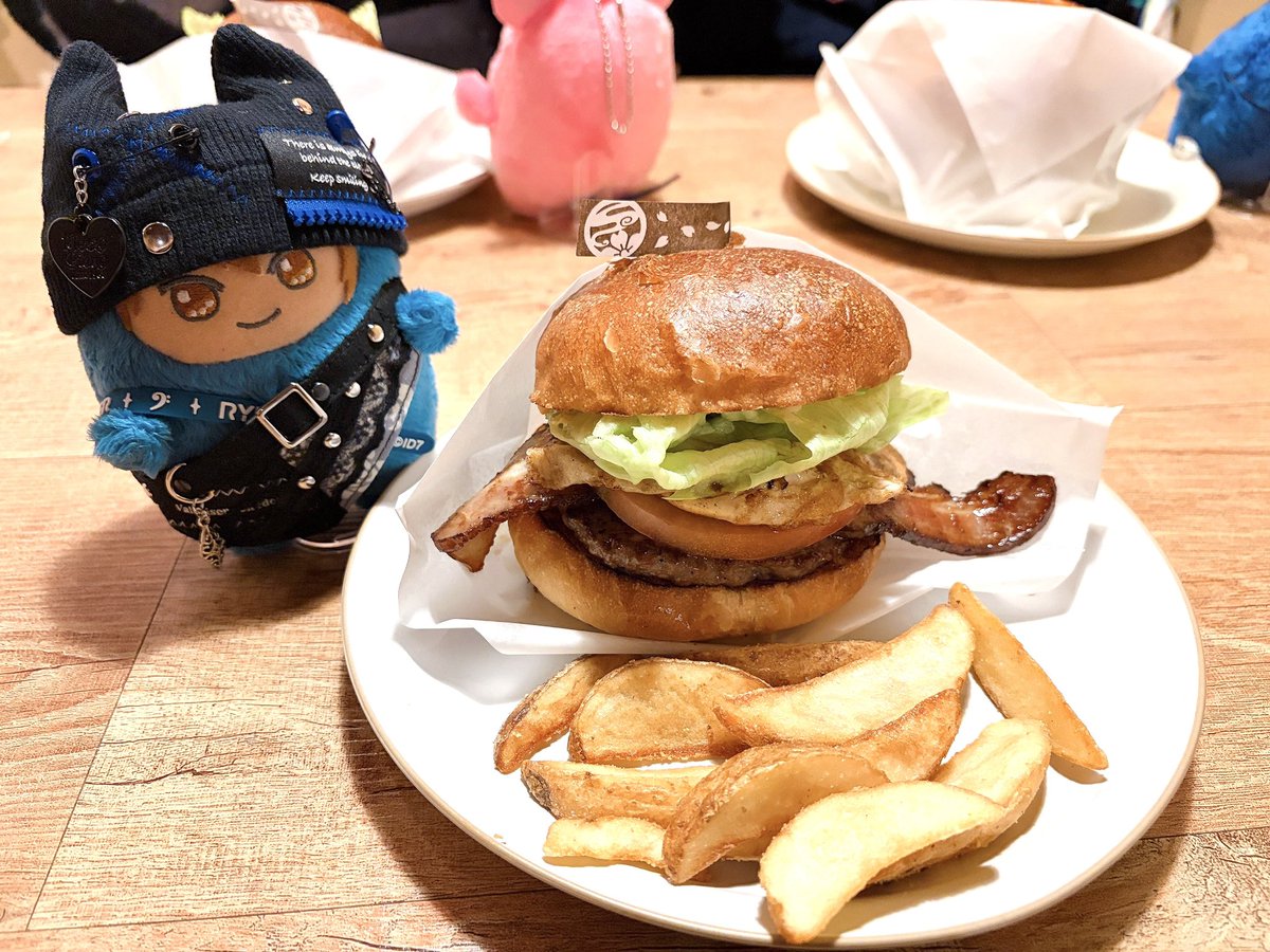 ウメちゃん  ページ 今日は、かなめちゃん（@Kaname1859i ）と、初めましてのゆめちゃん