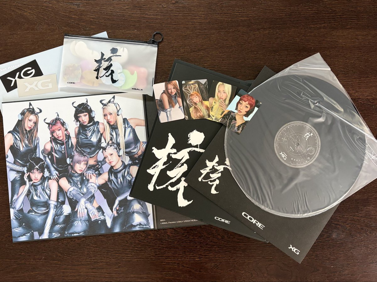 本日限定特価！　XG レコード 3枚　& トレカ14枚セット！ 本日限定特価！ XG レコード 3枚 & トレカ14枚セット！