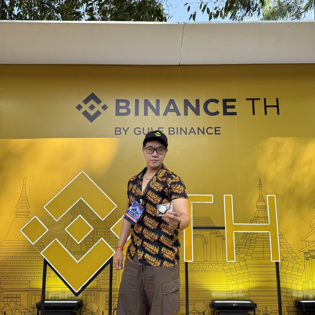 EarthDeFIRE's tweet photo. #BlockMountain 2026 - Title Sponsor by @Binance_TH_ 

มารับหมวก Binance TH ดีกว่าาา

มหกรรมบล๊อคเชนที่ใหญ่ที่สุดภาคเหนือ 
22-26 มกราคม 2026
ที่ วี คอมมูนิตี้ จ.เชียงใหม่ 
.
#Blockmountain2026 #SparkTheLayer
#BinanceTH &amp; #Binance
#เชียงใหม่ #Chiangmai กับสาย คริปโต / #Bitcoin https://t.co/ki4MWExjK2