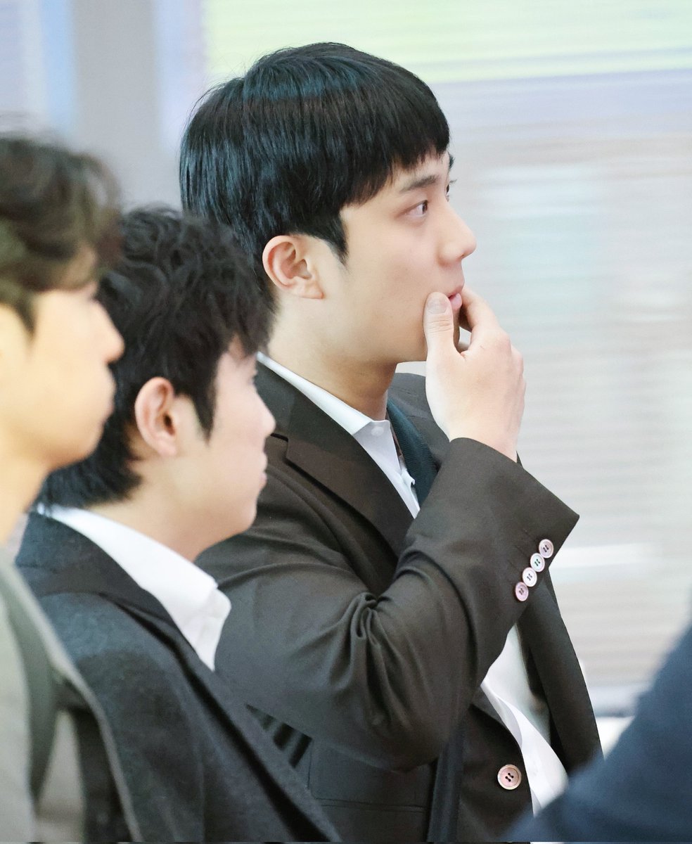 👋

260123 스캠 출국
#삼성라이온즈 #이재현