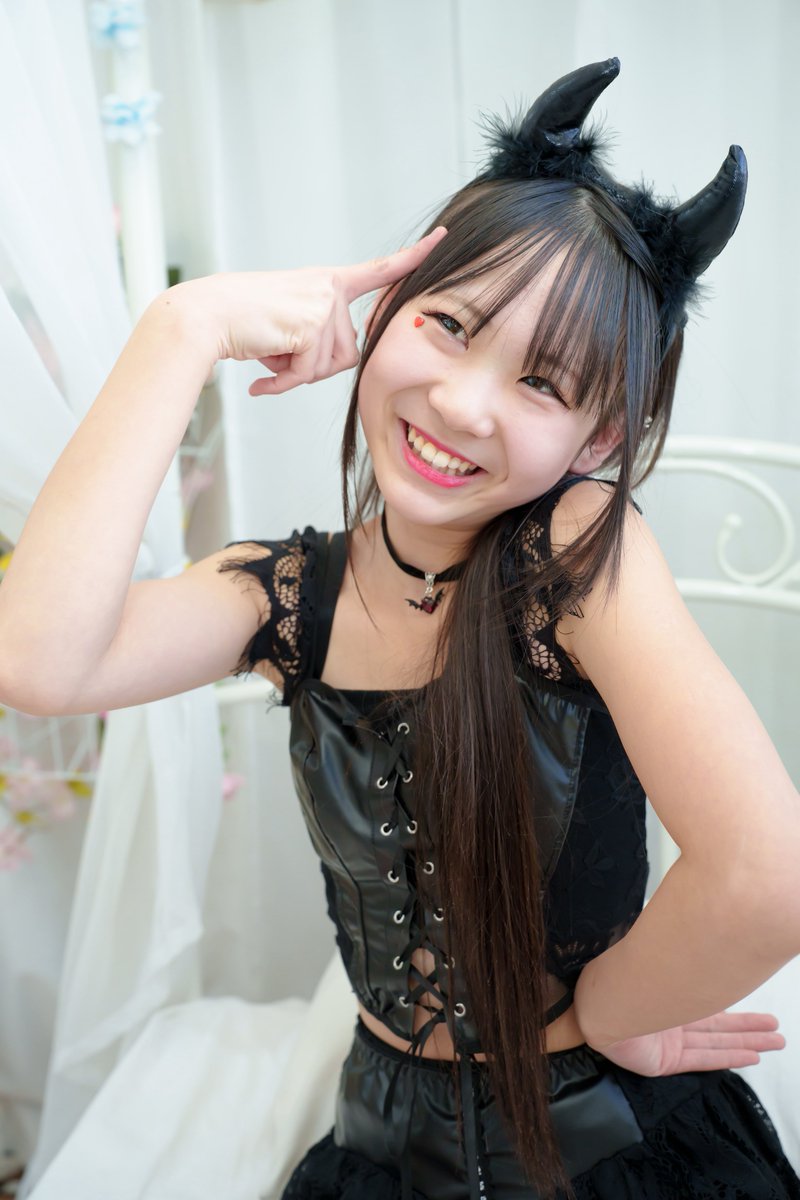 みるくちぃ様 ショート風2-⑤ みるくちゃん (@miruku_6005 ) #みるく #LexarioR