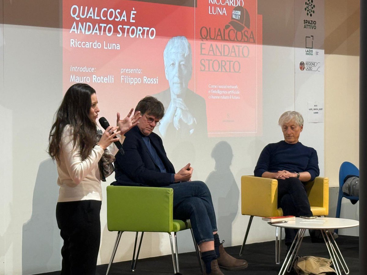 Alla presentazione del libro di @Riccardo “Qualcosa è andato storto”. Grazie a <a href="/Medioera/">Medioera</a> per l’invito.