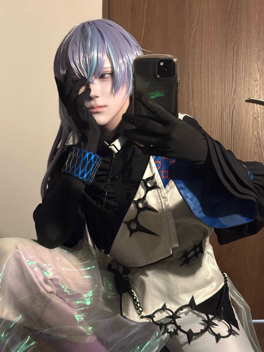 8_hrjp's tweet photo. cos  "痺る愛 見つけたなら囁いて" https://t.co/q3Qg6eH5W8