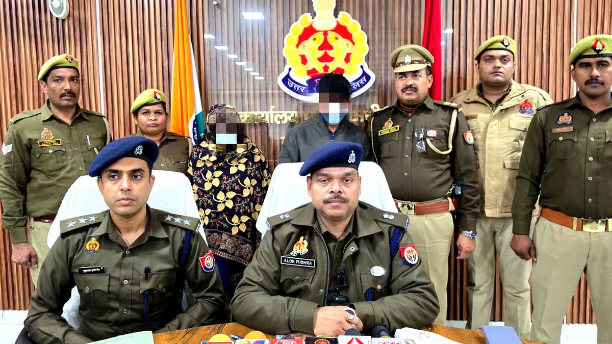 auraiyapolice's tweet photo. #SP_AURAIYA के निर्देशन में अपराध एवं अपराधियों के विरुद्ध चलाये जा रहे अभियान के क्रम में थाना बेला/एस0ओ0जी0/सर्विलांस की संयुक्त पुलिस टीम द्वारा थाना बेला क्षेत्रान्तर्गत हई  हत्या का सफल अनावरण करते हुए 02 नफर अभियुक्तगण को किया गया गिरफ्तार-
@Uppolice 
@adgzonekanpur 
@igrangekanpur